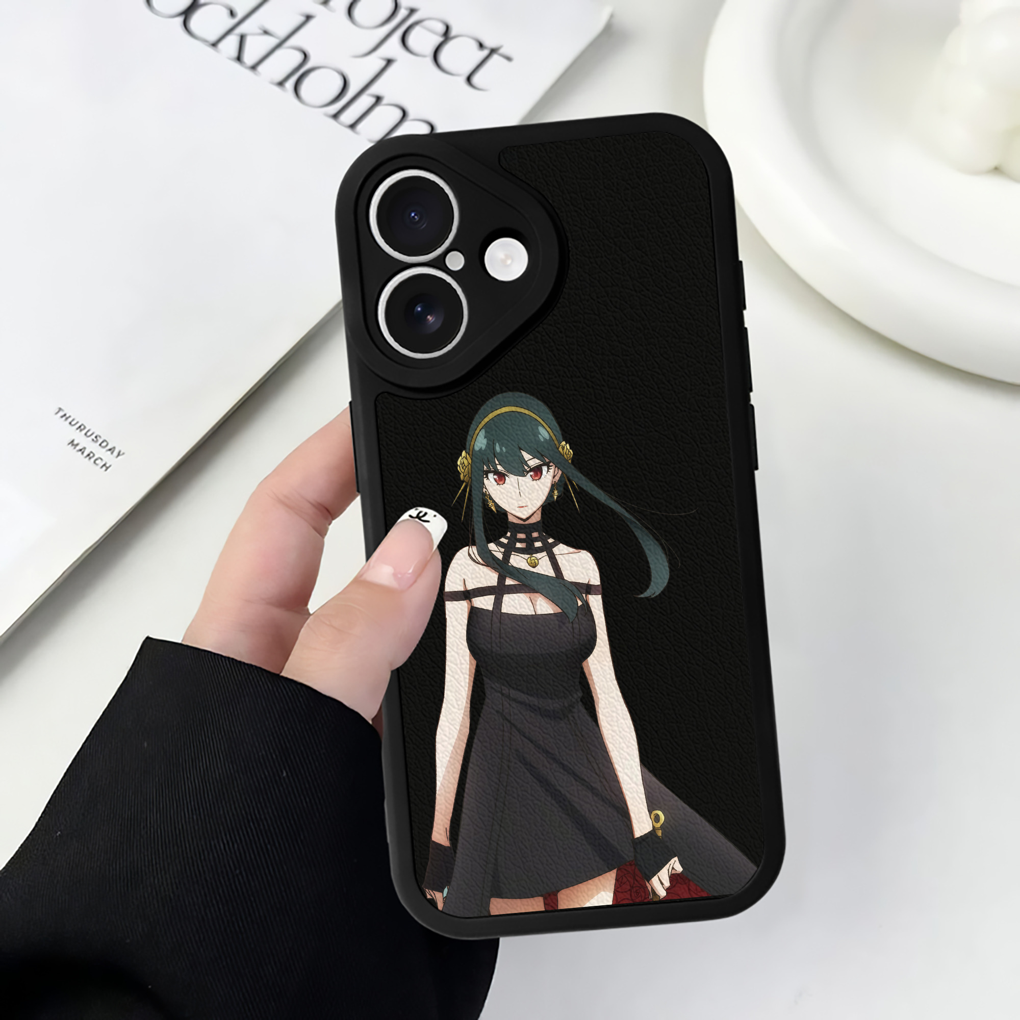 （画像用） SPY×FAMILY间谍家家酒 【iPhone 16シリーズ対応】シリコンスマホケース（レザー調） 材質：シリコン